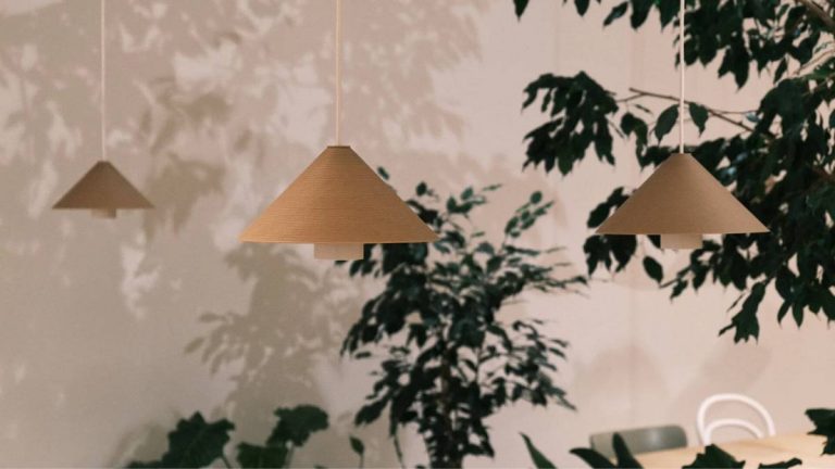 Un restaurante de Praga apuesta por implantar lámparas impresas en 3D